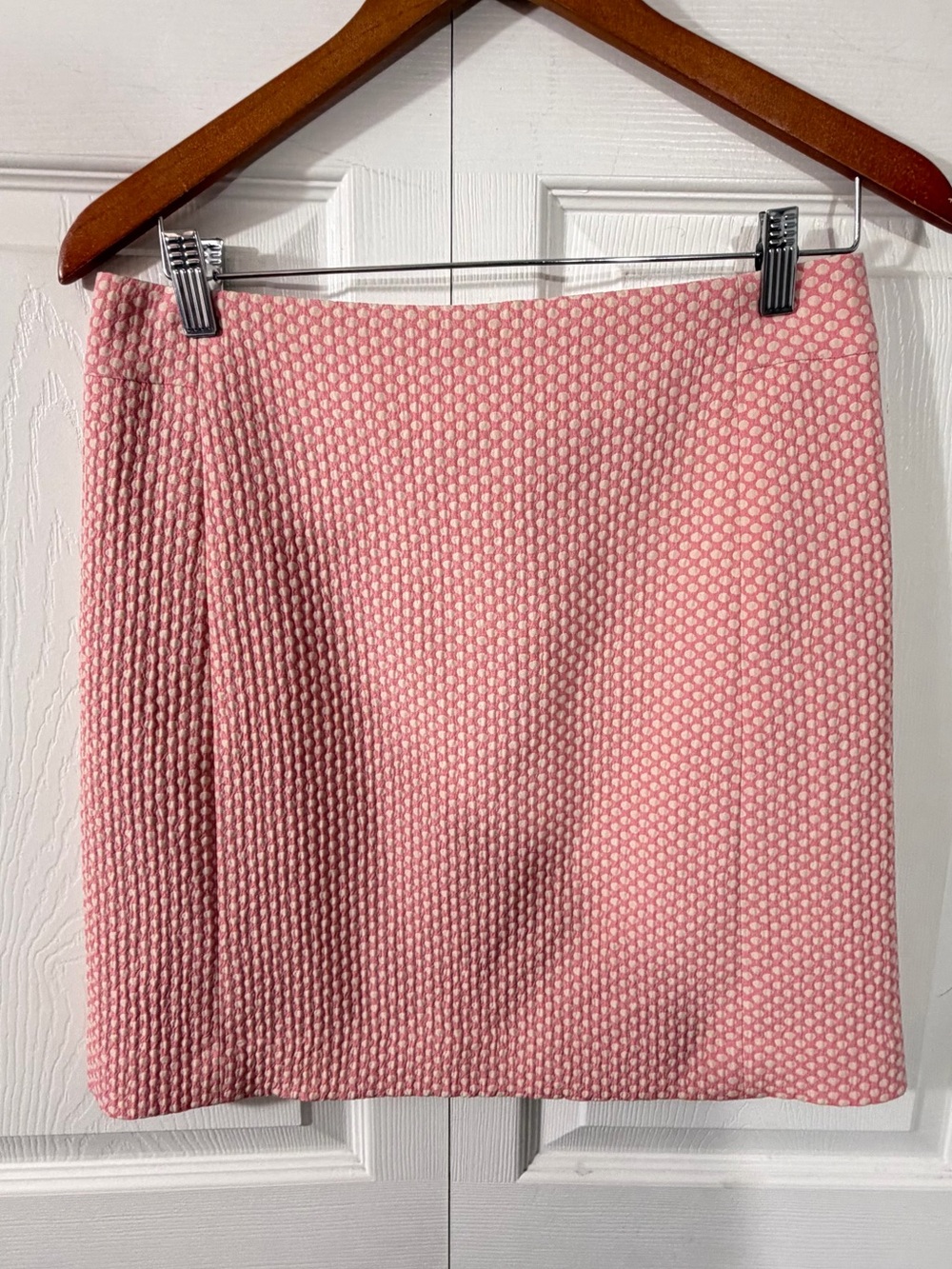Ann Taylor LOFT Candy Dot Jacquard Polka Dot Mini Skirt Pink Cream Womens Size 6